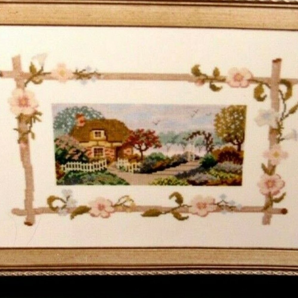 Cross Stitch Kit English Cottage Garden Dogwoods